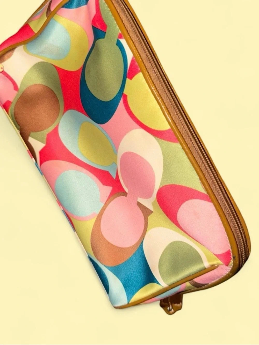 Multicolor Circle-Print Women’s Cosmetic Pouch